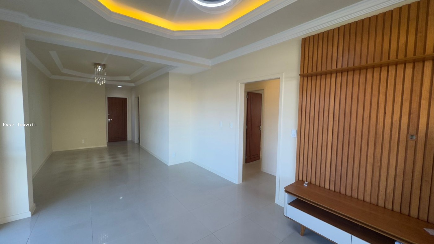 Apartamento, 3 quartos, 181 m² - Foto 2