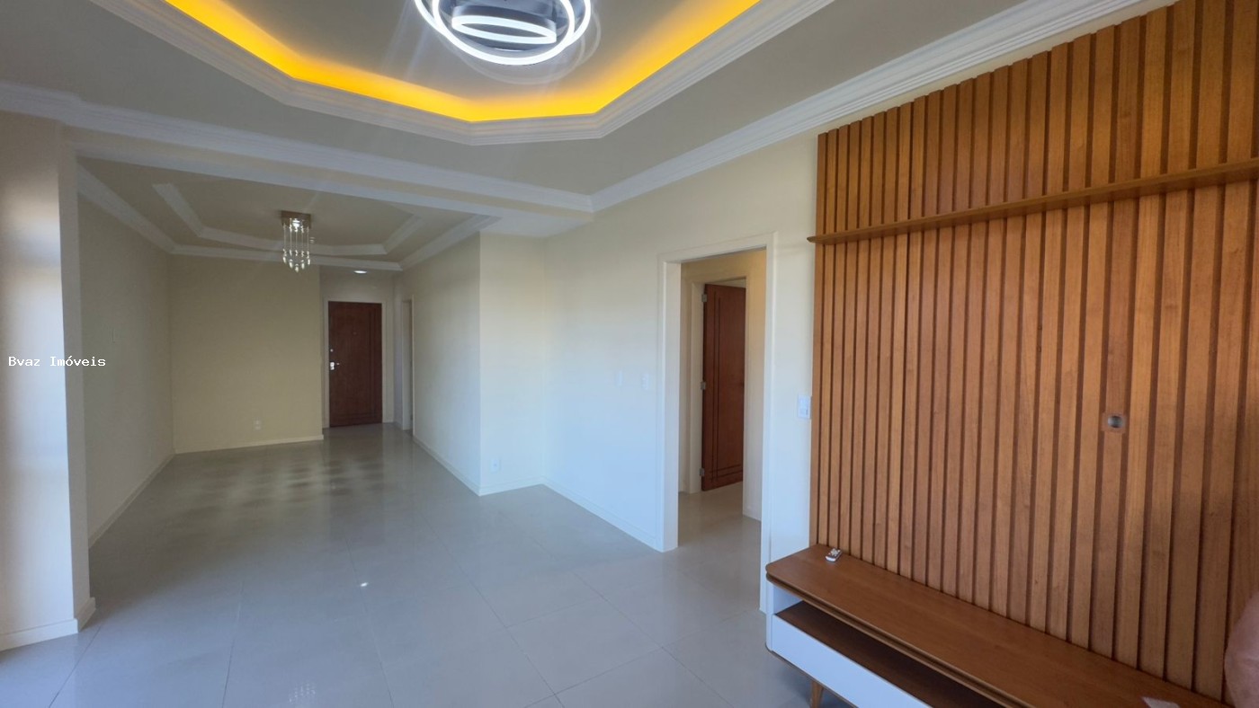 Apartamento, 3 quartos, 181 m² - Foto 1