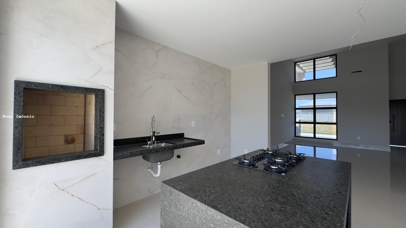 Casa, 3 quartos, 258 m² - Foto 17