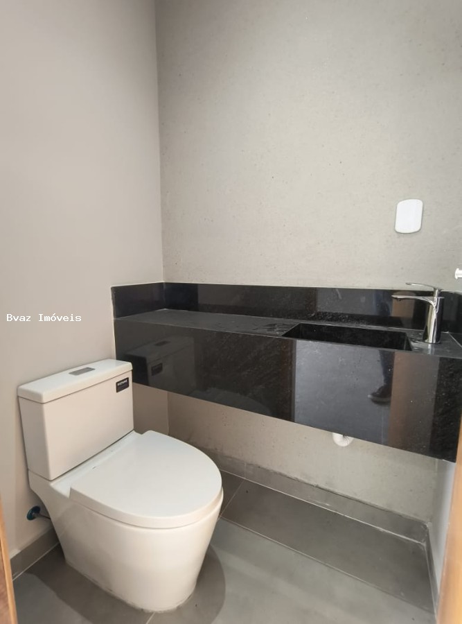 Casa, 3 quartos, 252 m² - Foto 16