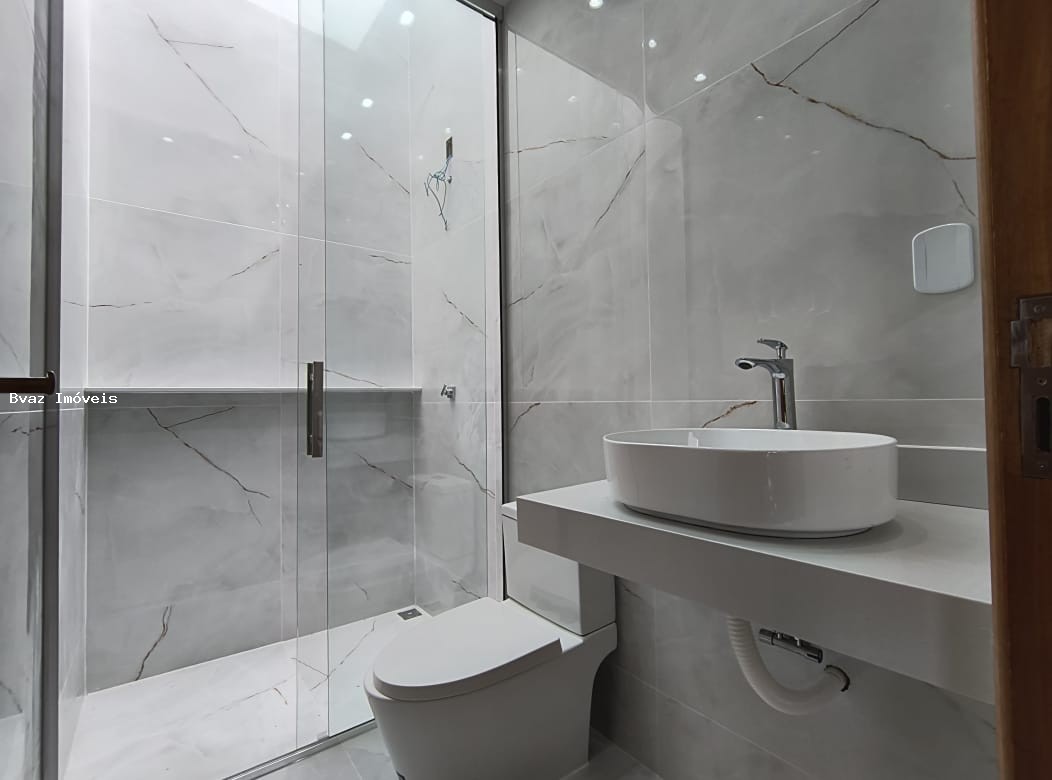 Casa, 3 quartos, 252 m² - Foto 13