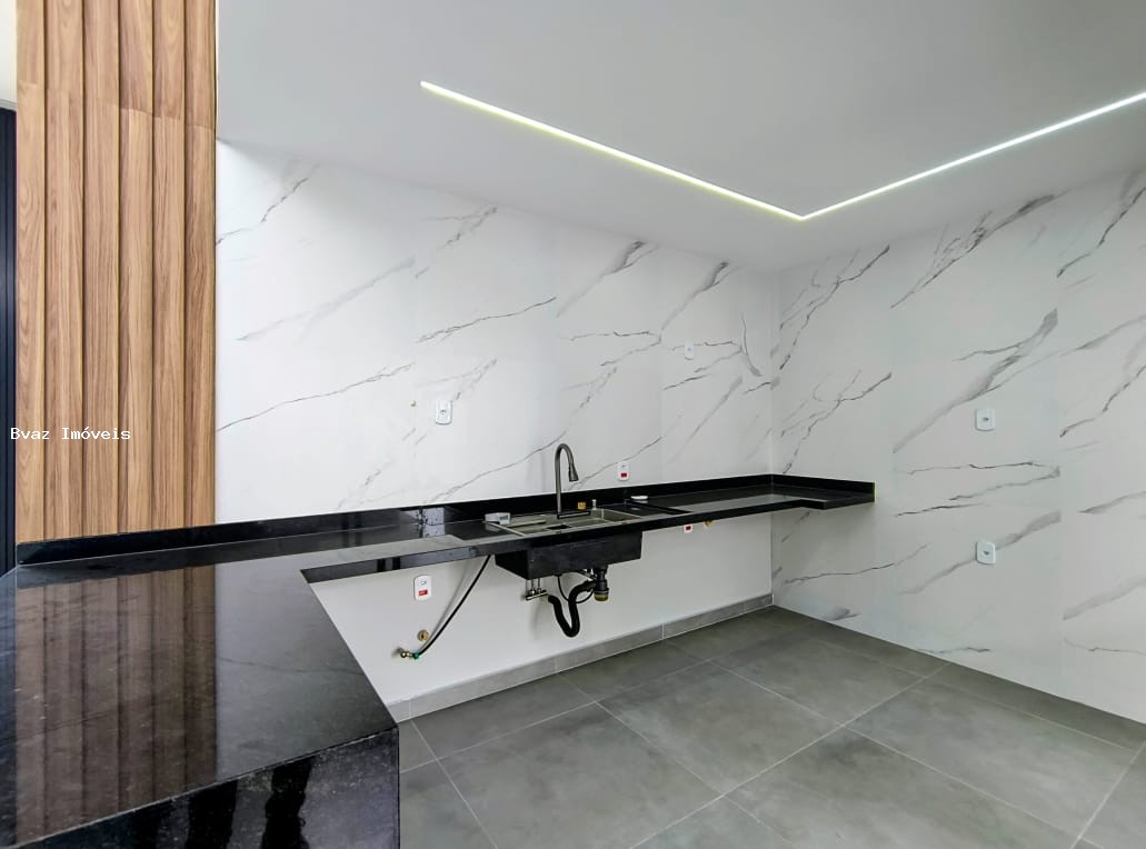 Casa, 3 quartos, 252 m² - Foto 27