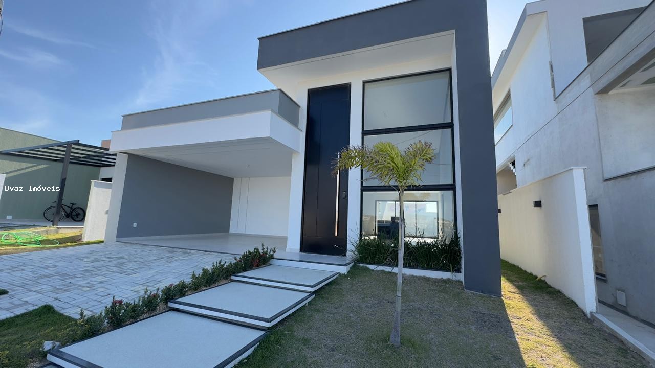 Casa, 3 quartos, 252 m² - Foto 1