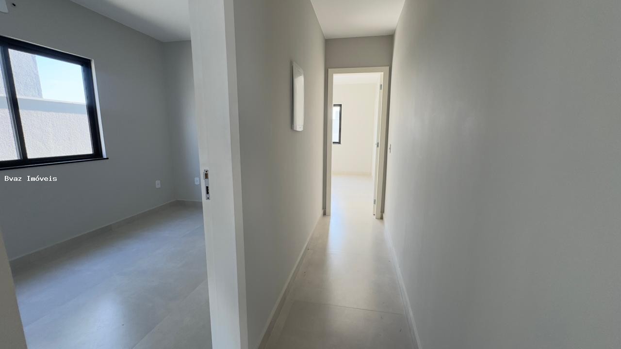 Casa, 3 quartos, 252 m² - Foto 14