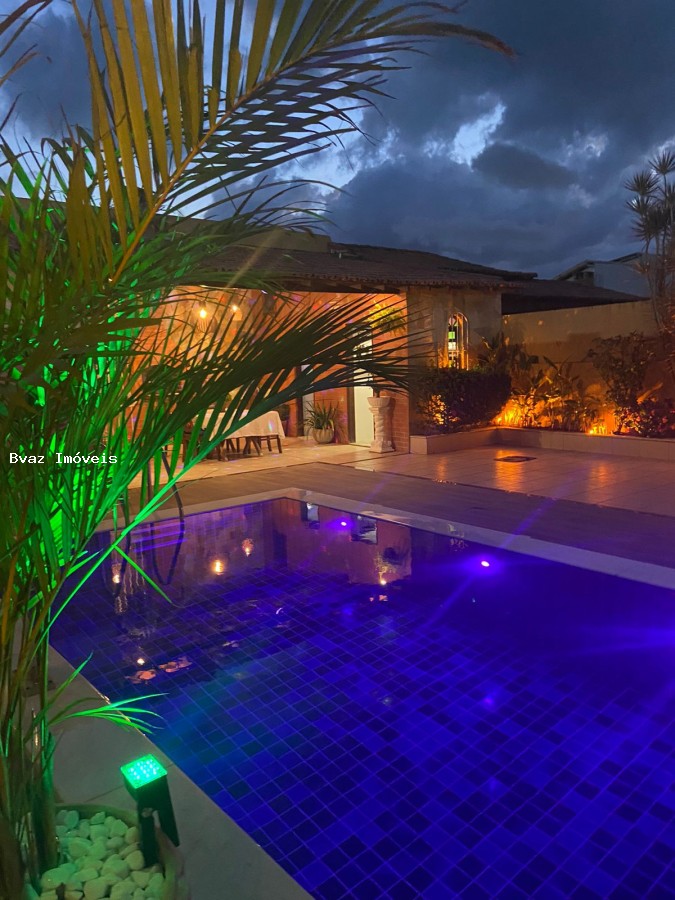 Casa, 3 quartos, 360 m² - Foto 2