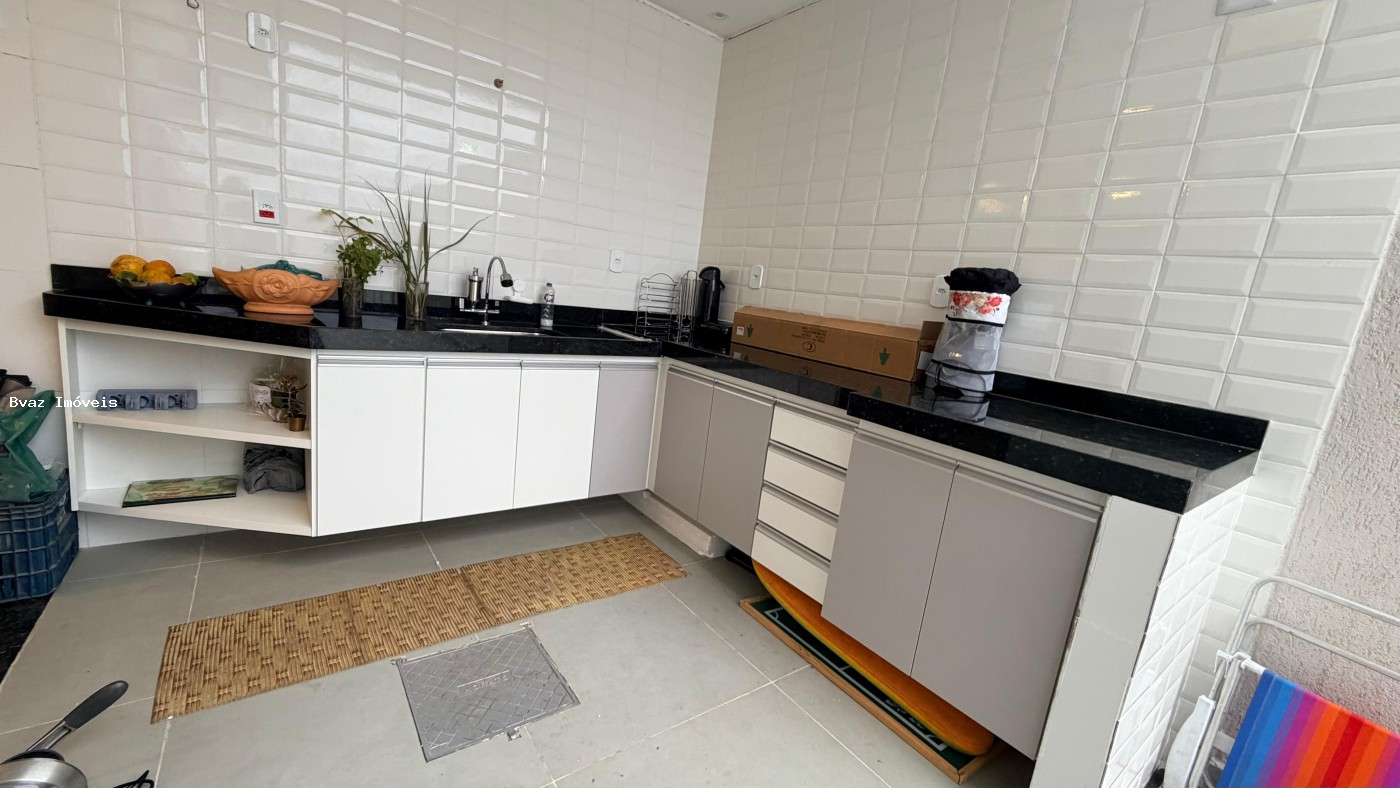 Casa, 3 quartos, 200 m² - Foto 29