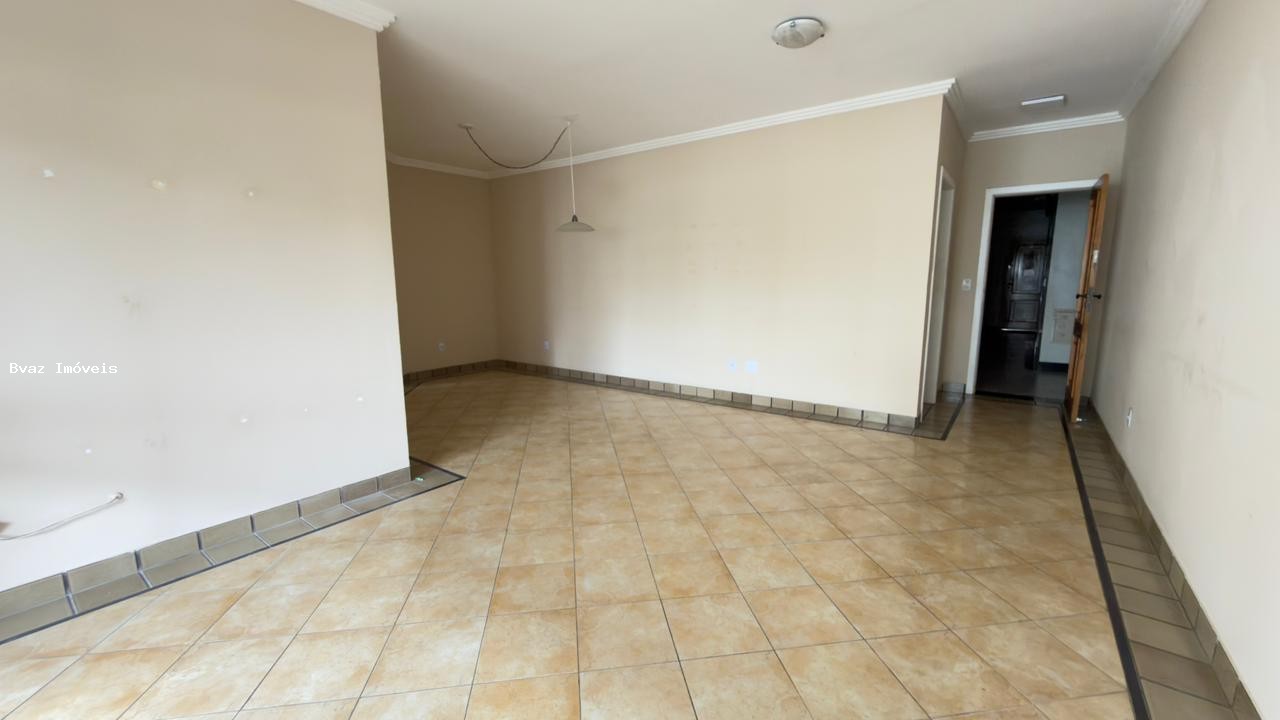 Apartamento, 3 quartos, 136 m² - Foto 2